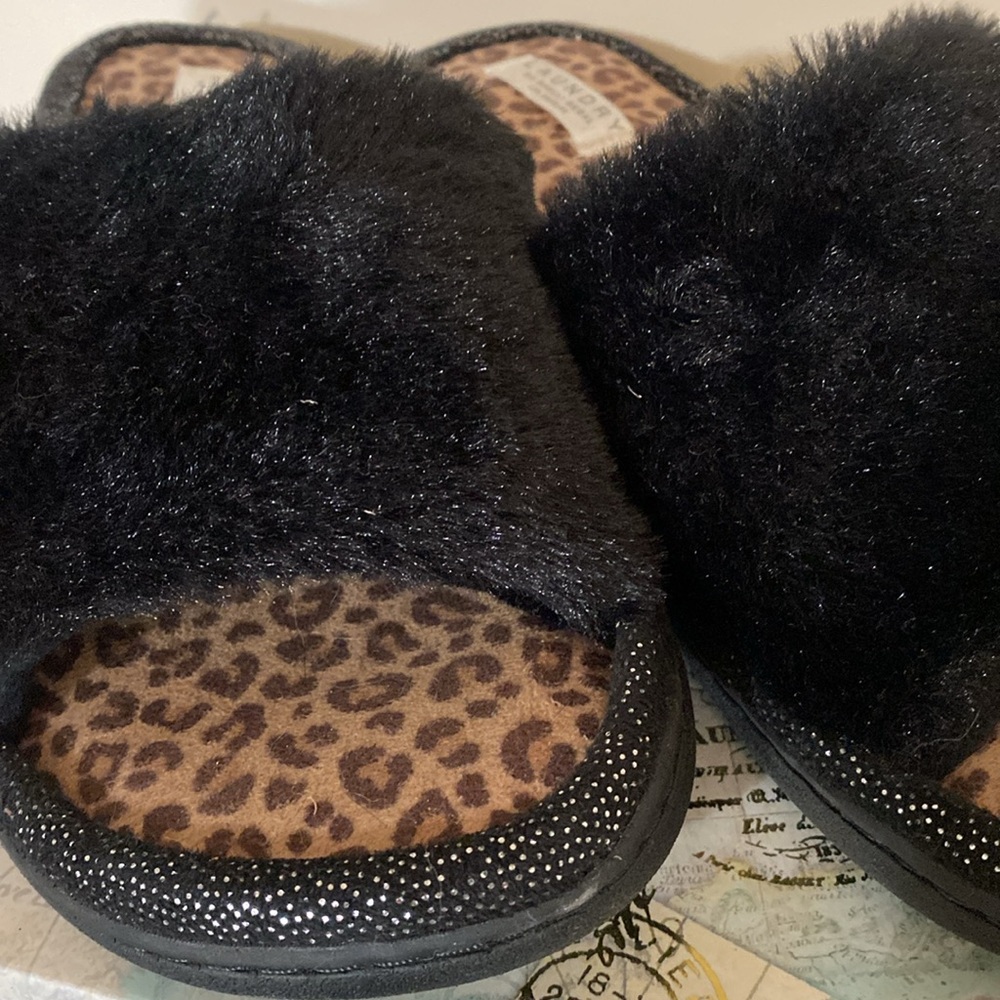 LAUNDRY FAUX FUR SLIPPERS - Picture 6 of 6